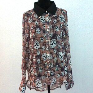 Mona B, Beige skull pattern blouse, with metal studs for buttons, day of dead